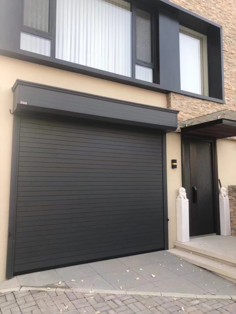 车库卷帘门的智能化进程将进一步加速